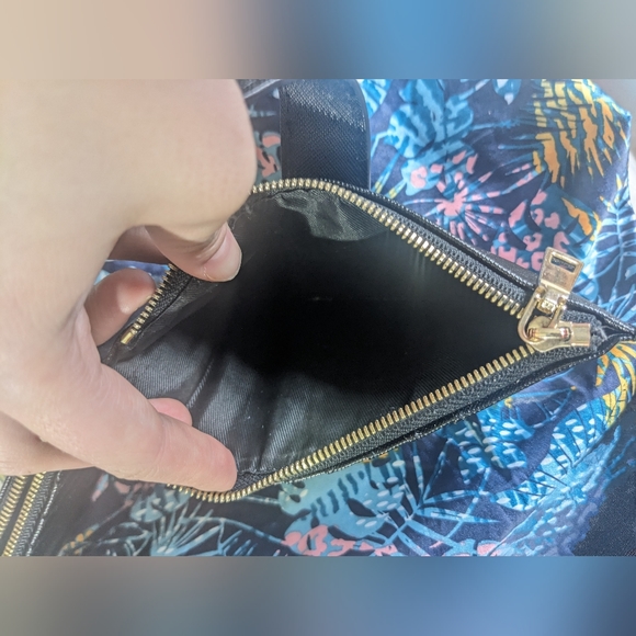 Travelambo Wallet - Picture 7 of 9